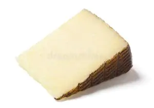גבינת עיזים מנצ'גו אורגנית "גבעות עולם"