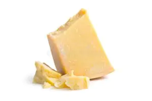 גבינת עיזים פרמזן אורגנית "גבעות עולם"