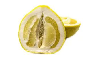 פומלה לבנה אורגנית (במשקל)- מחיר יעודכן ביחס למשקל